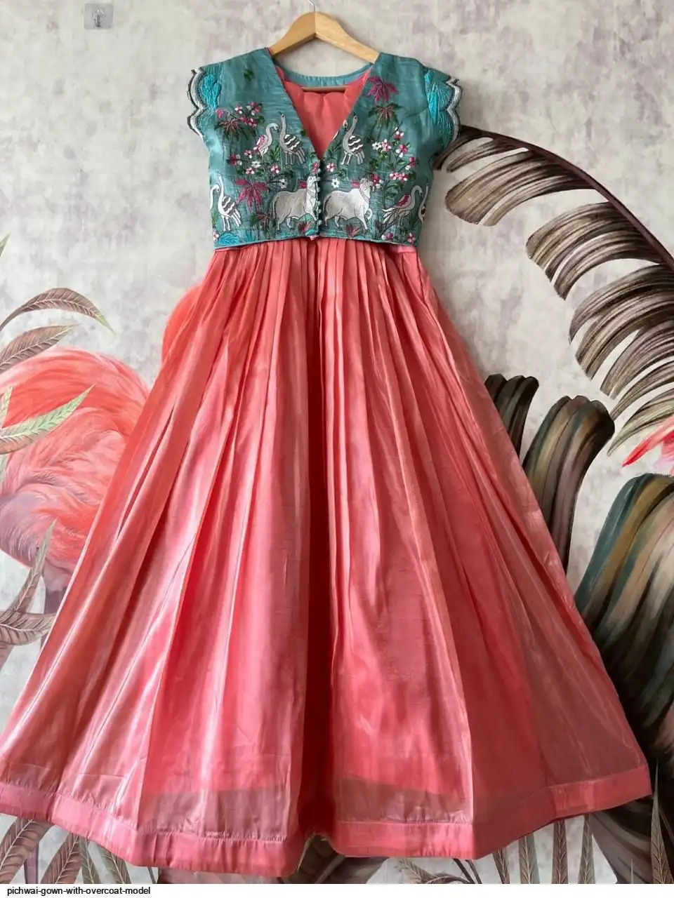 PICHWAI GOWN WITH OVERCOAT MODEL A