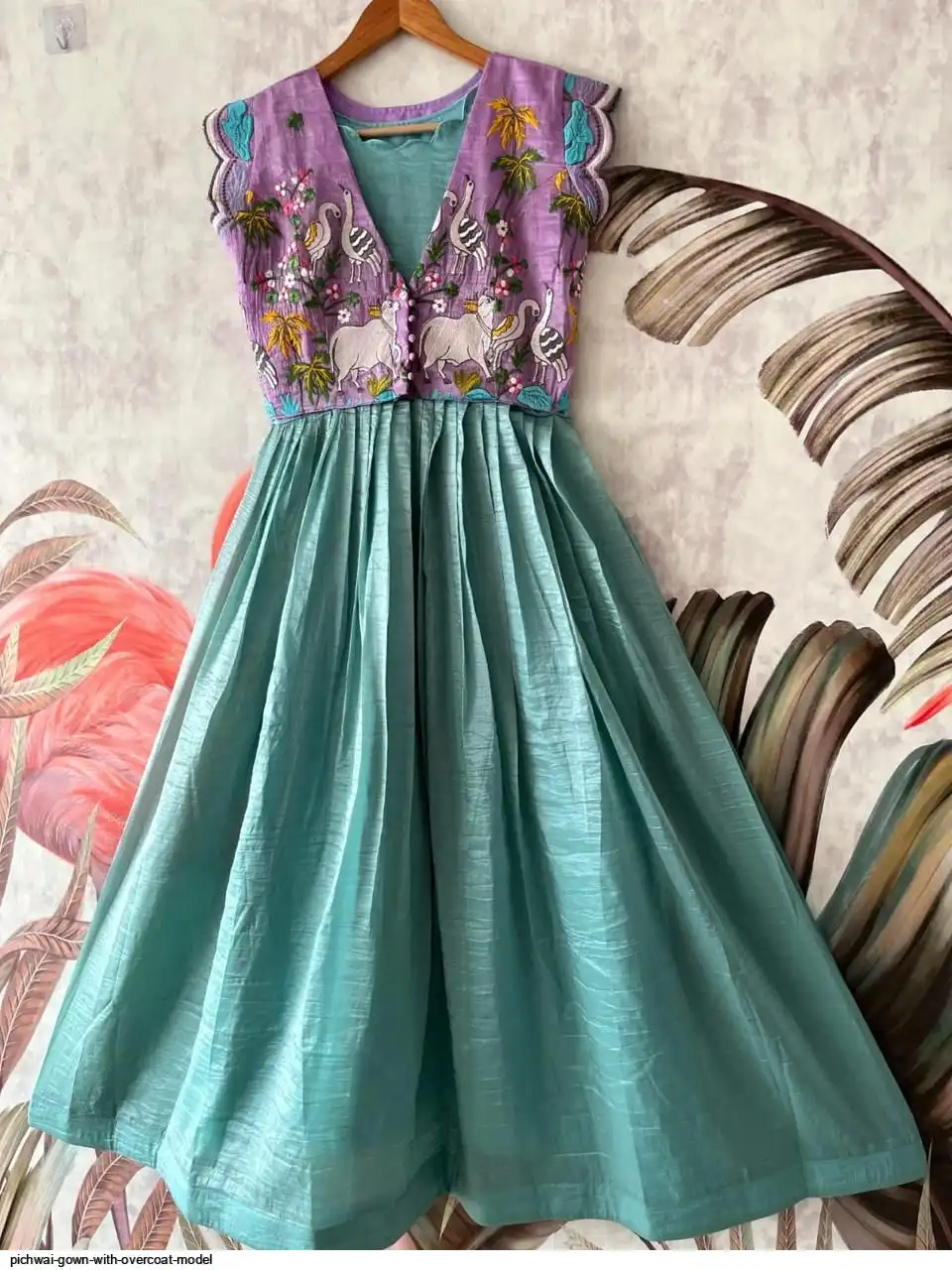 PICHWAI GOWN WITH OVERCOAT MODEL D