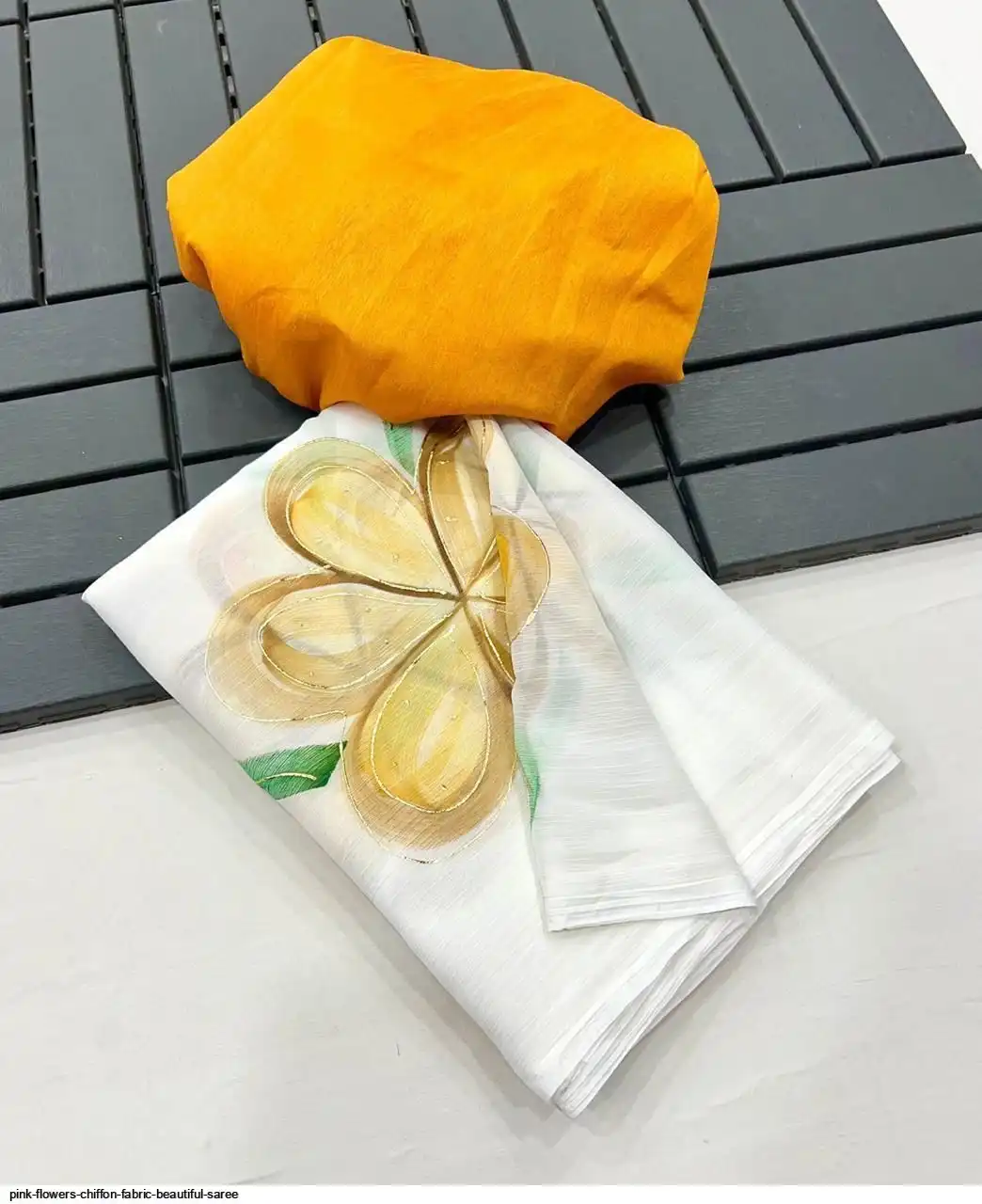 PINK FLOWERS CHIFFON FABRIC BEAUTIFUL SAREE