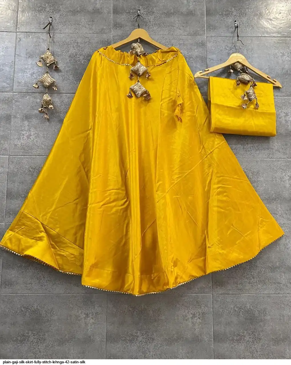 PLAIN GAJI SILK SKIRT FULLY STITCH LEHNGA 42 SATIN SILK 4