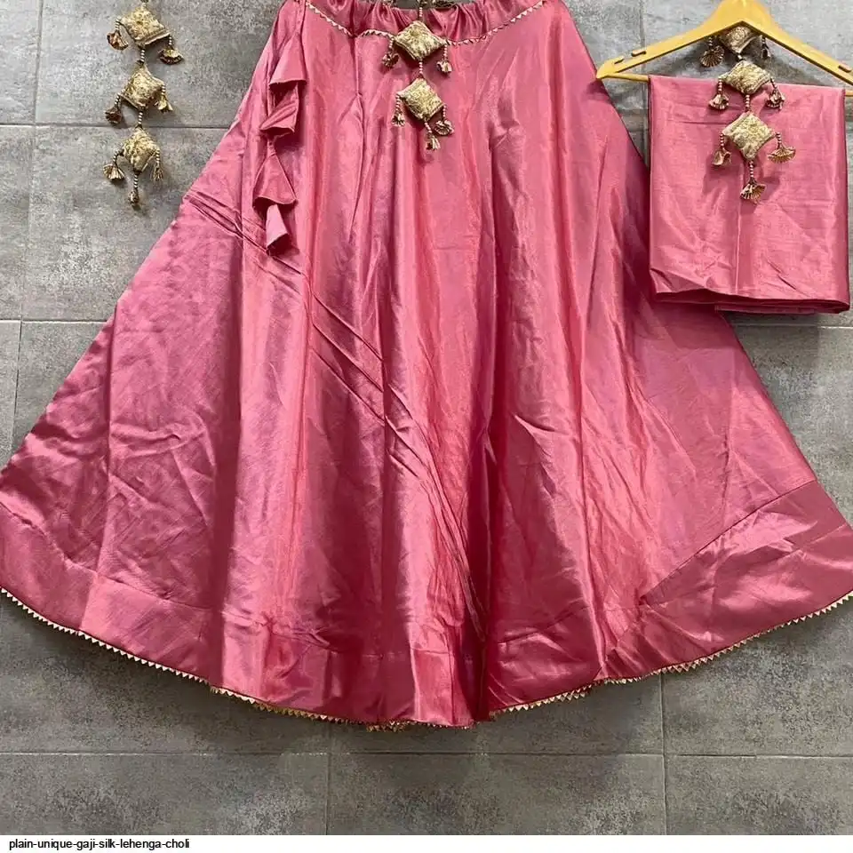 PLAIN UNIQUE GAJI SILK LEHENGA CHOLI 3