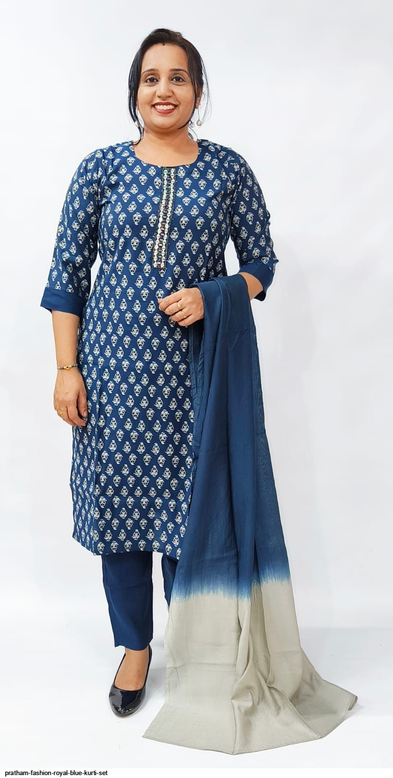 PRATHAM FASHION ROYAL BLUE KURTI SET