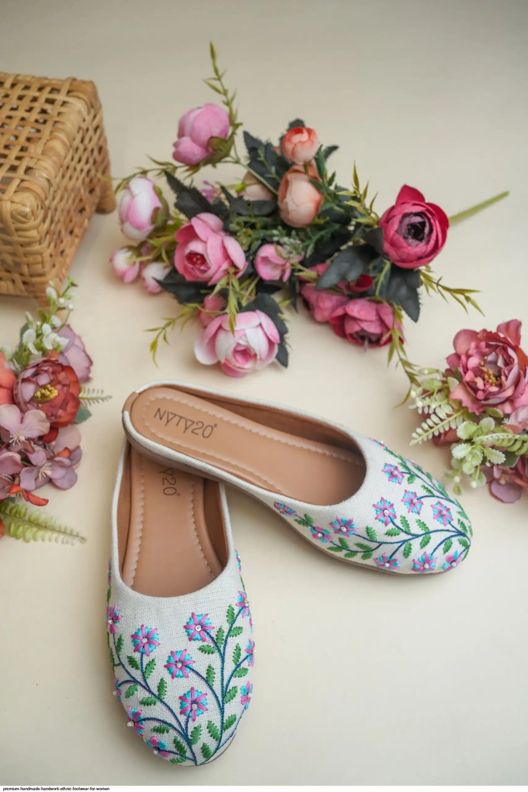 *＊maho＊* handmade Premium Handmade Handwork Ethnic Footwear for Women