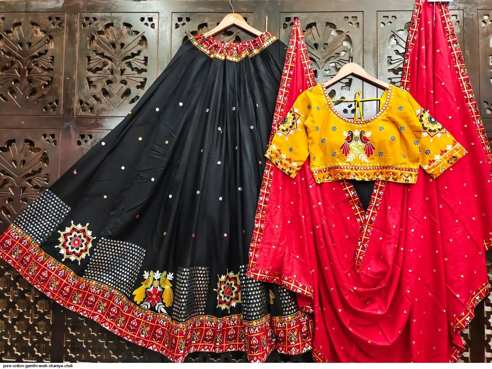 PURE COTTON GAMTHI WORK CHANIYA CHOLI 3