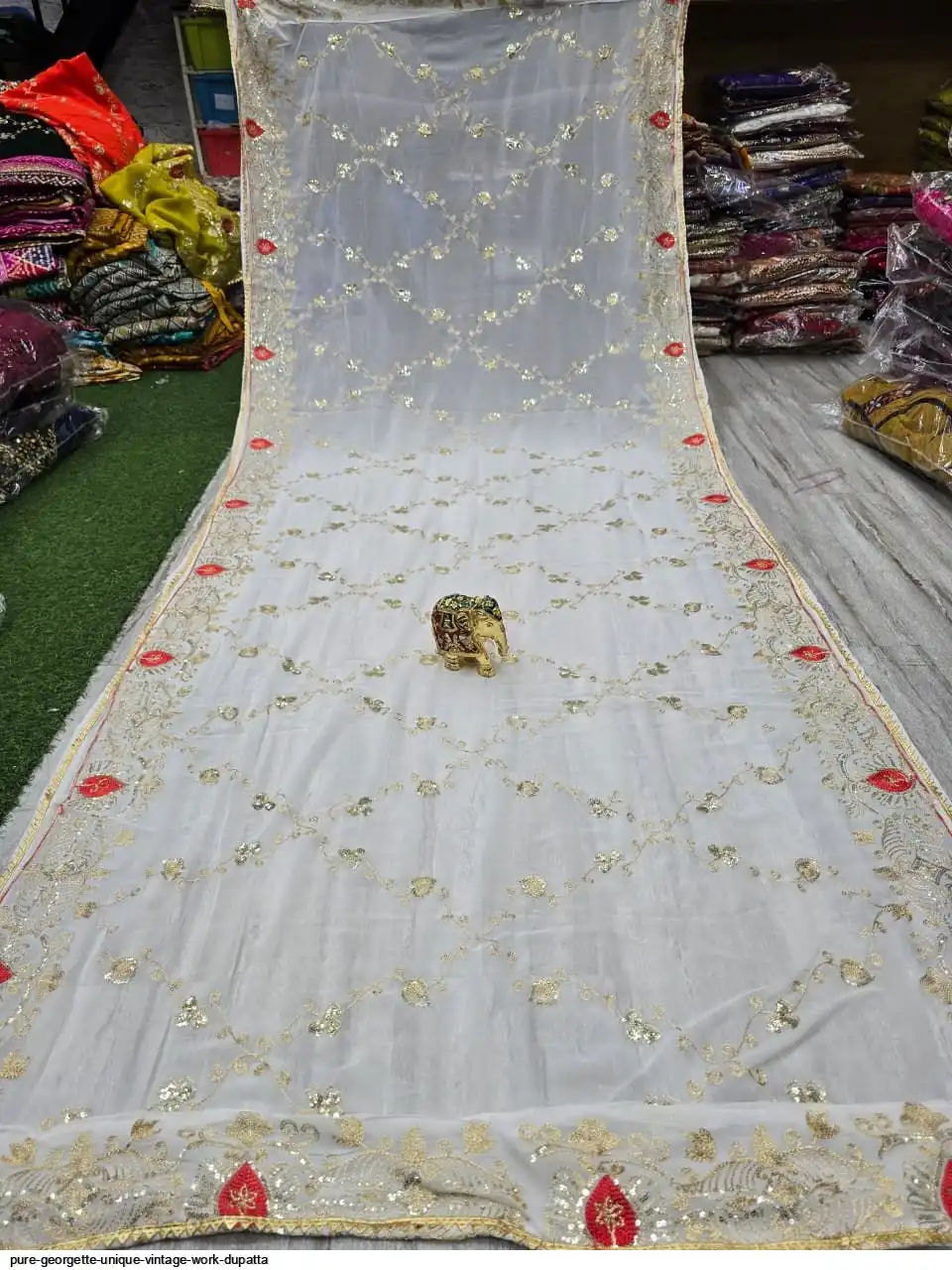 PURE GEORGETTE UNIQUE VINTAGE WORK DUPATTA 3