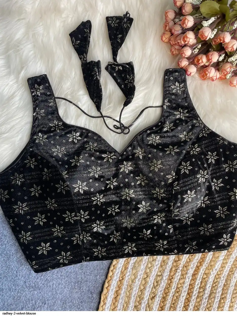 RADHEY 2 VELVET BLOUSE 1
