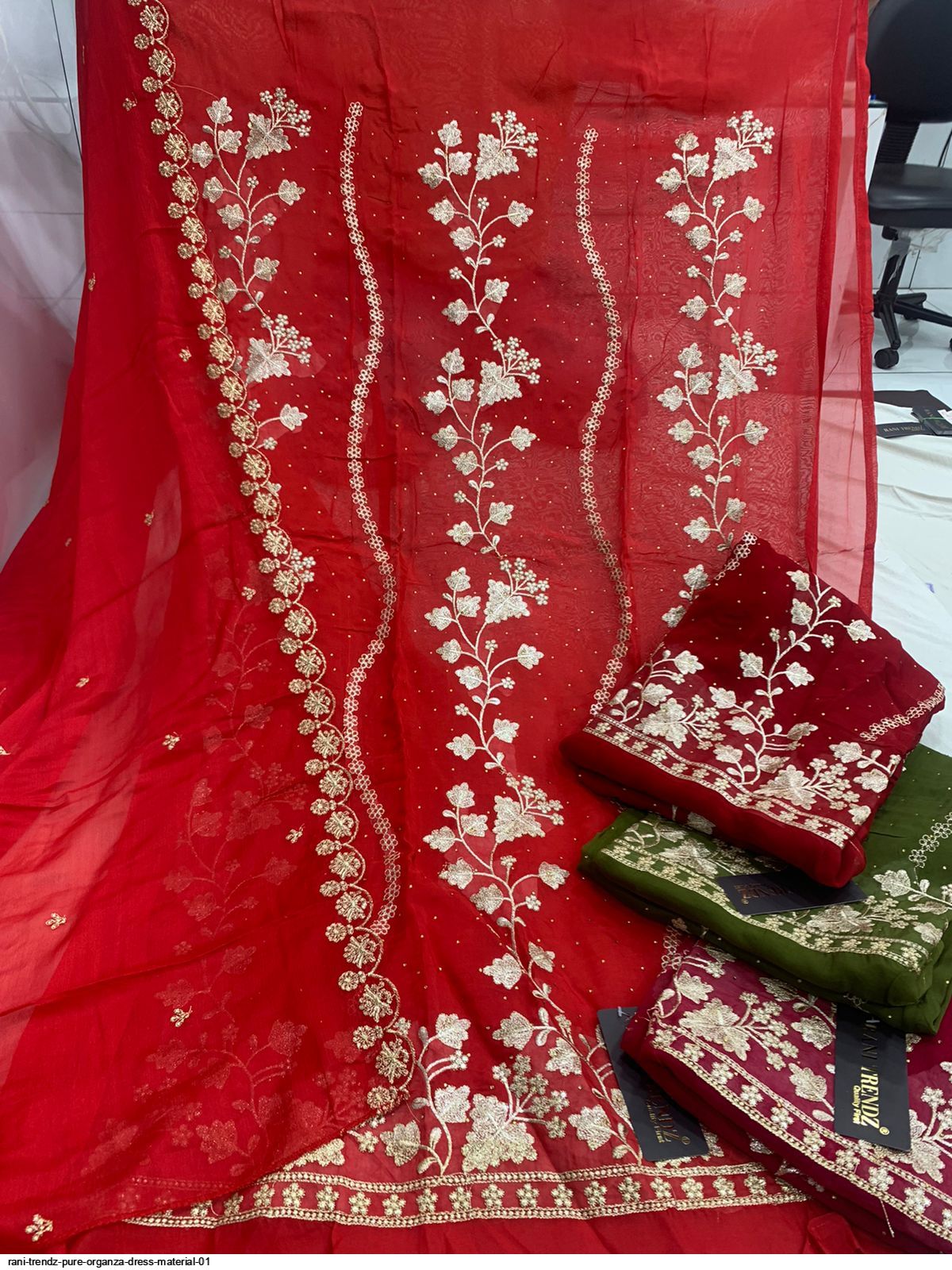 pure organza dress material Organza Types, Uses, and Fashion Trends 2019