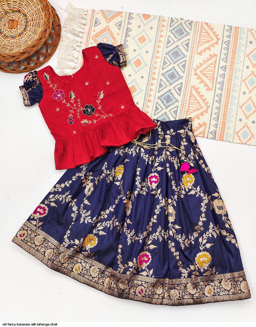 REF FANCY BANARASI SILK LAHENGA CHOLI D
