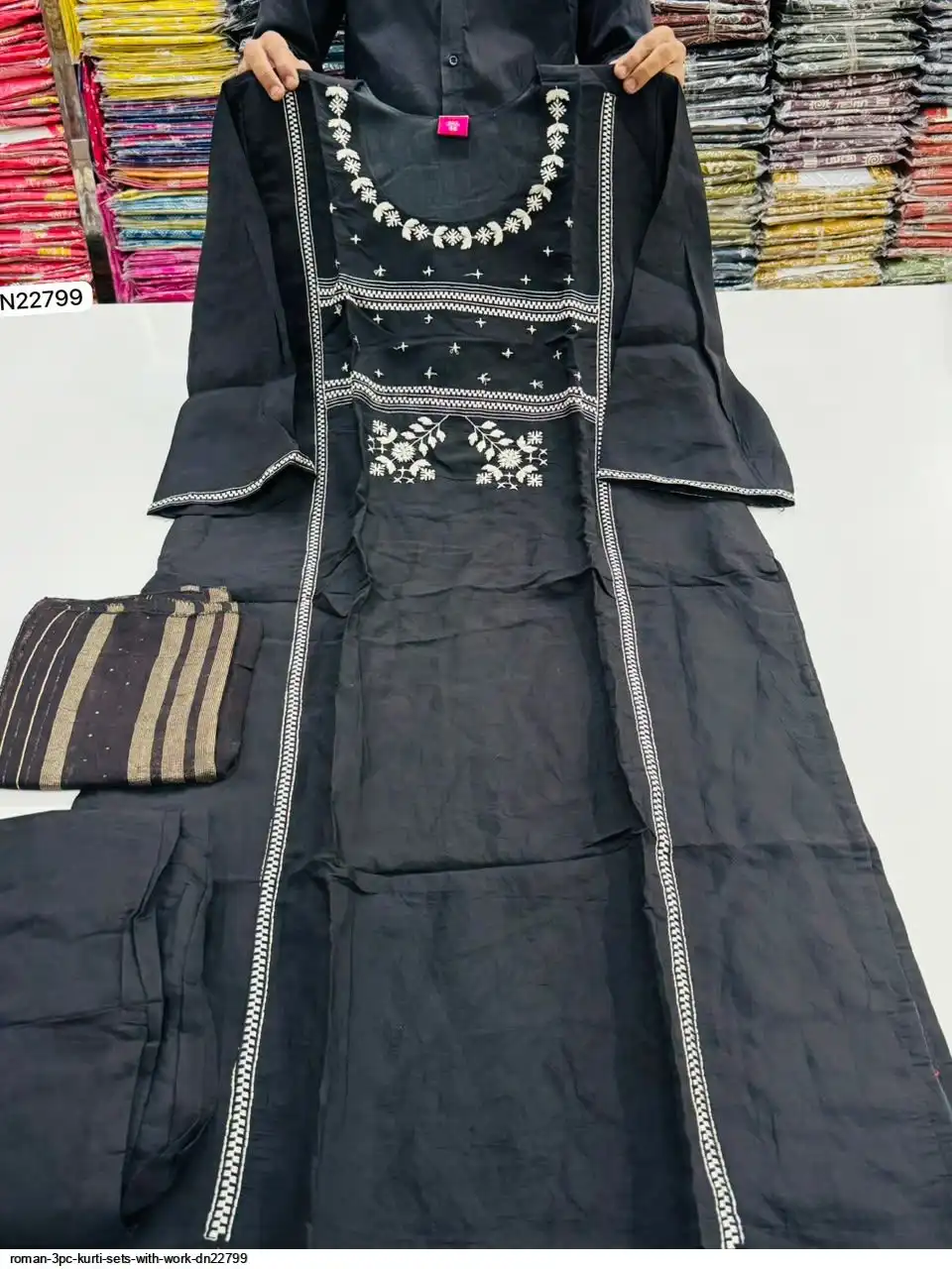 ROMAN 3PC KURTI SETS WITH WORK DN22799 C