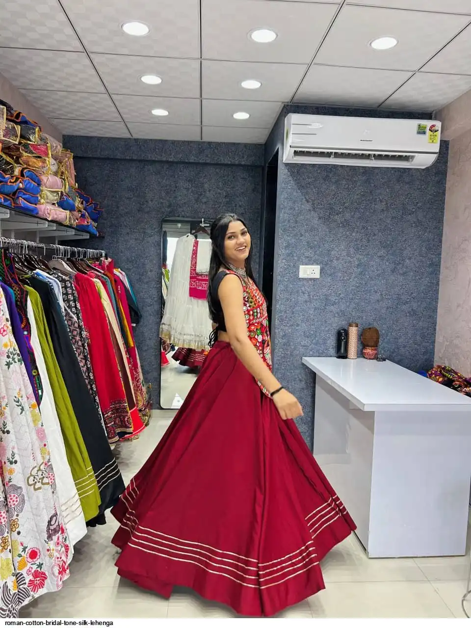 ROMAN COTTON BRIDAL TONE SILK LEHENGA 4