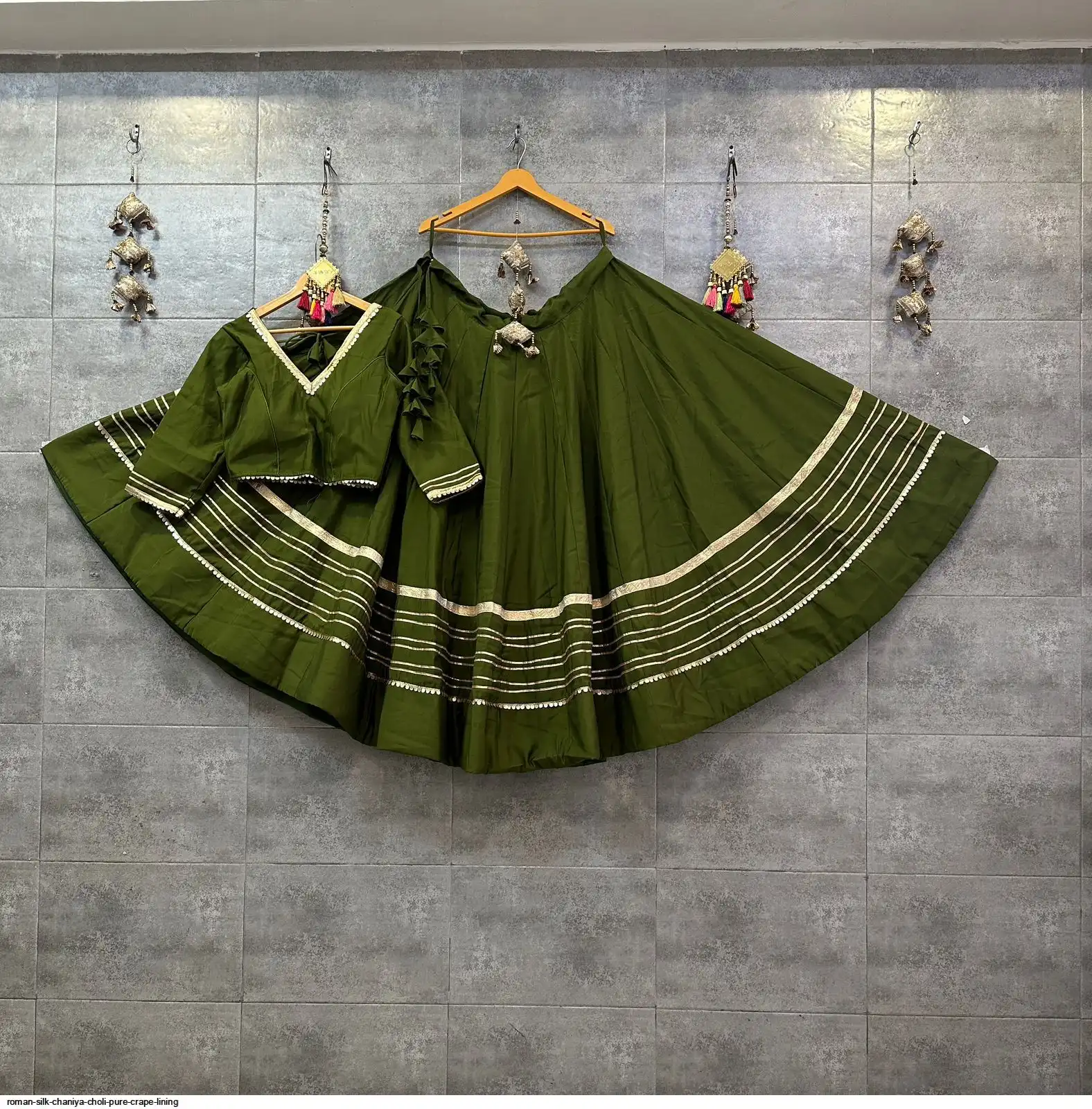 ROMAN SILK CHANIYA CHOLI PURE CRAPE LINING 4