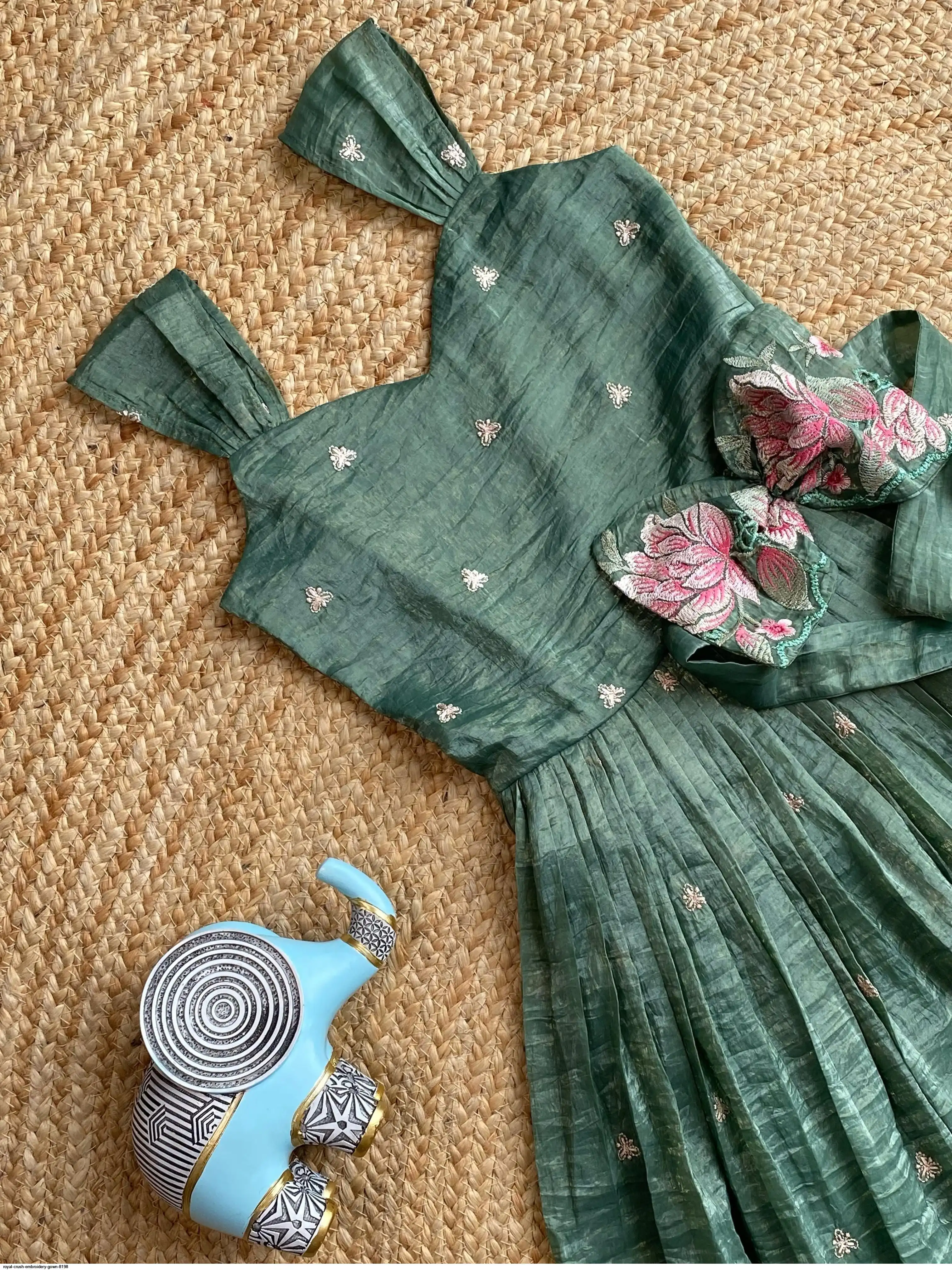 ROYAL CRUSH EMBROIDERY GOWN 8198 B