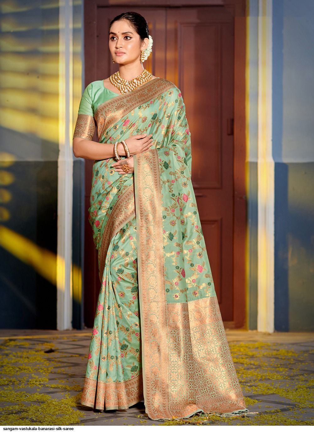 SANGAM VASTUKALA BANARASI SILK SAREE 5120