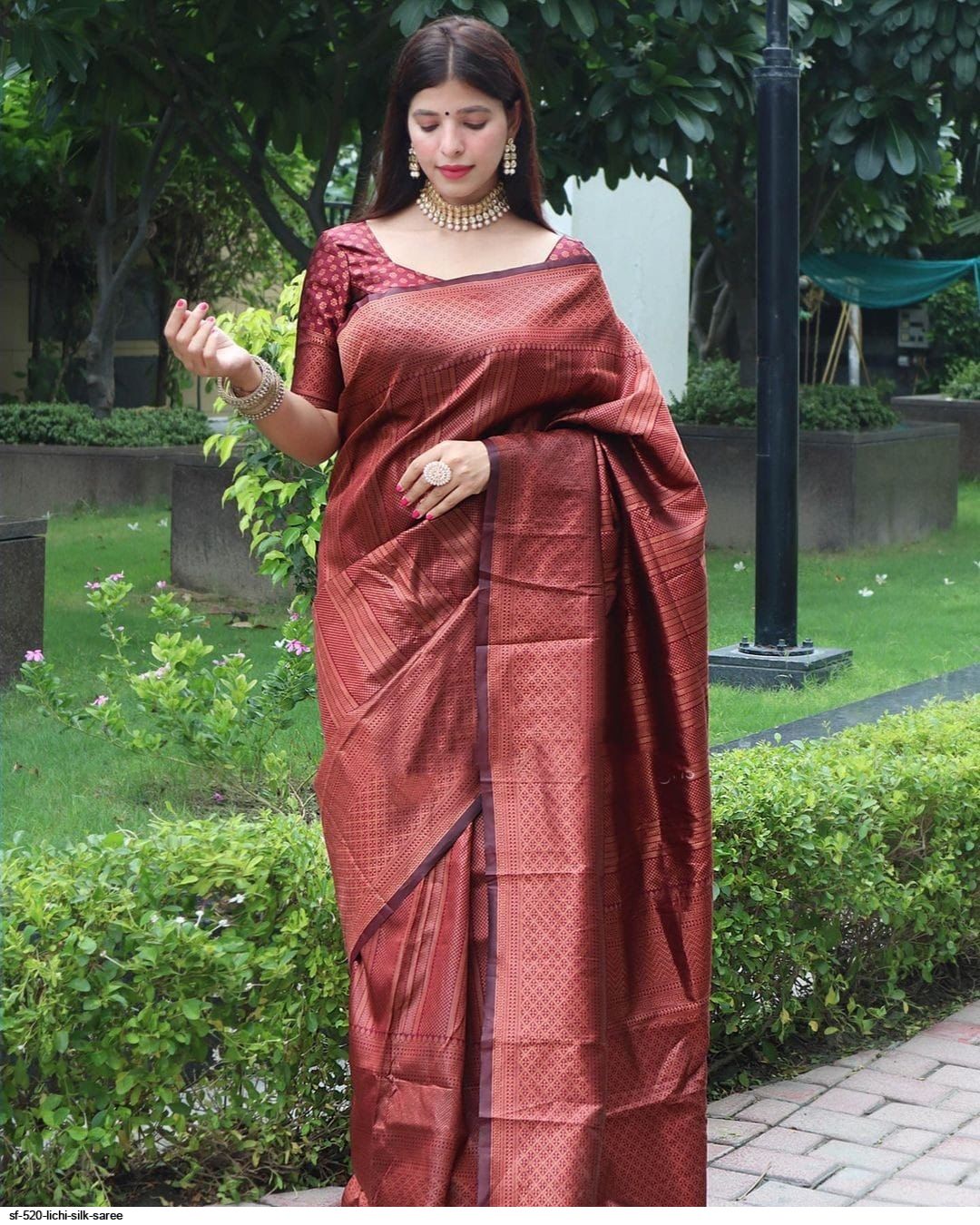 SF 520 LICHI SILK SAREE