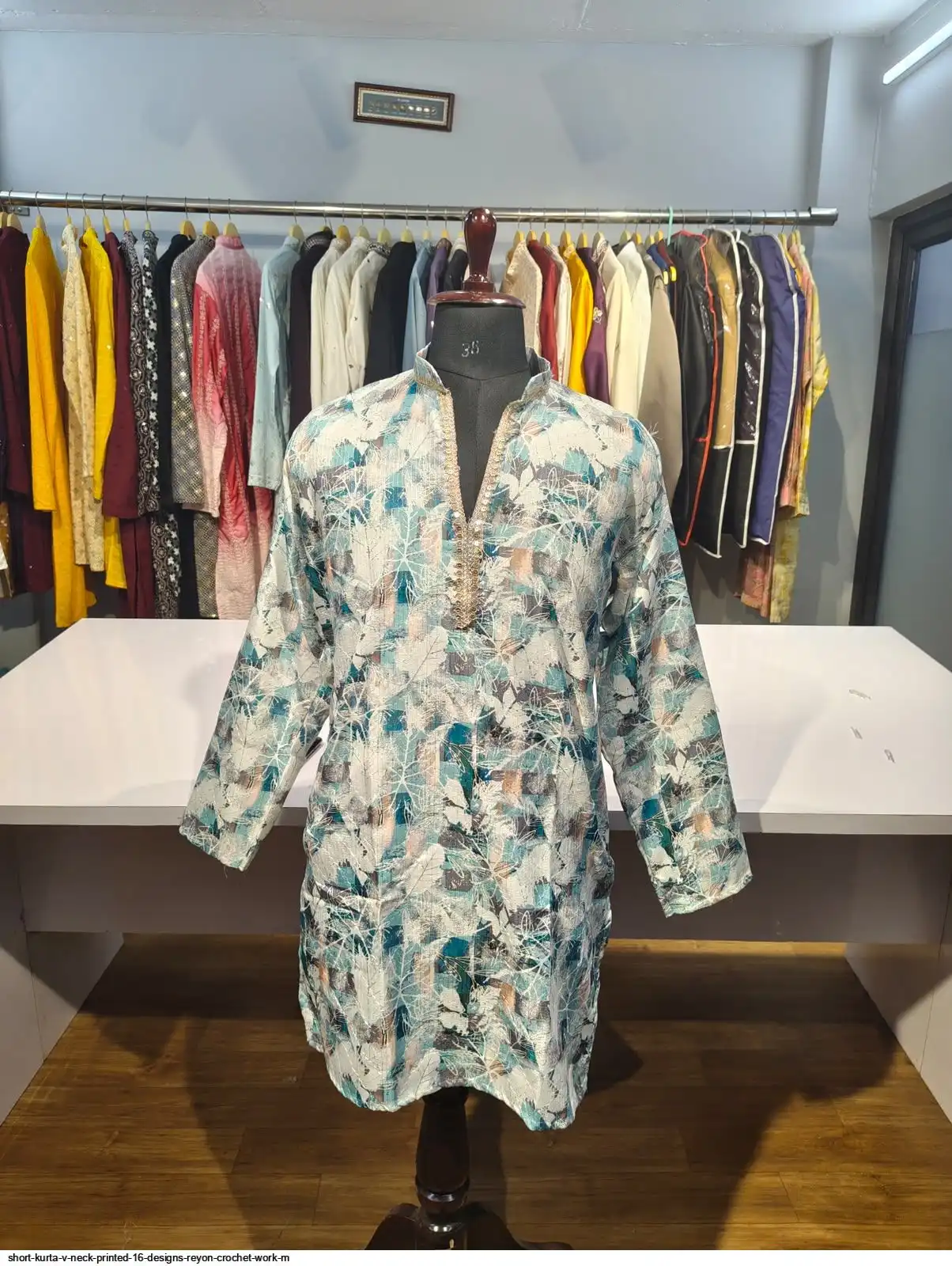 SHORT KURTA V NECK PRINTED 16 DESIGNS REYON CROCHET WORK M