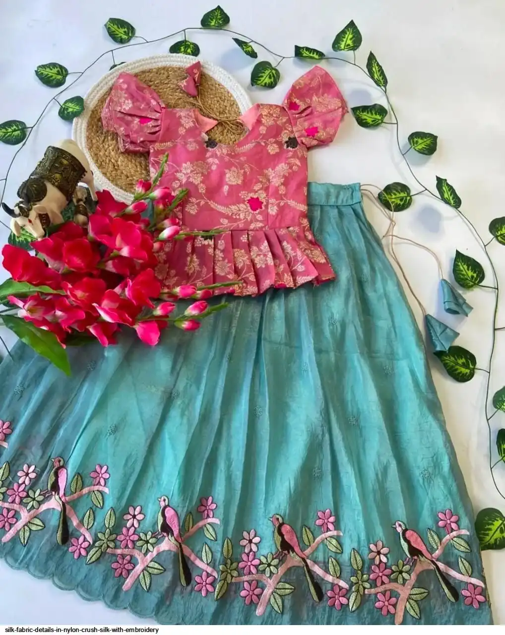 SILK FABRIC DETAILS IN NYLON CRUSH SILK WITH EMBROIDERY 2