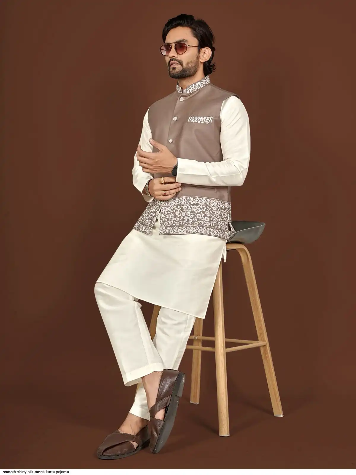 SMOOTH SHINY SILK MENS KURTA PAJAMA B