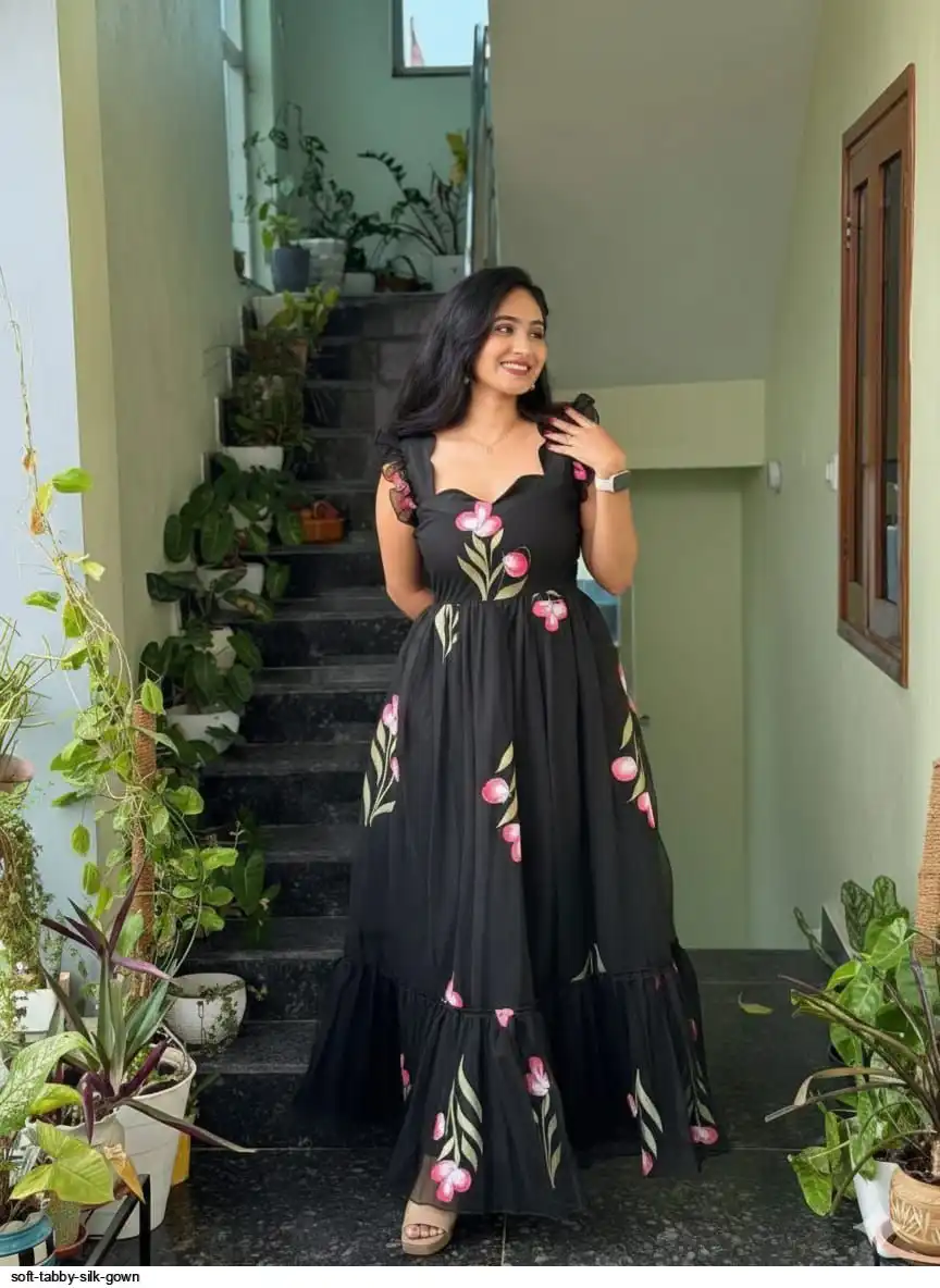 SOFT TABBY SILK GOWN C