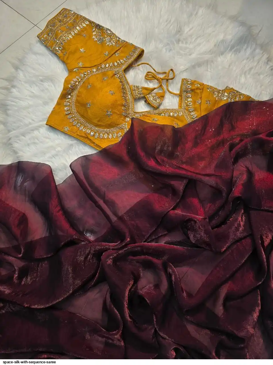 Simple Space silk saree main image 1