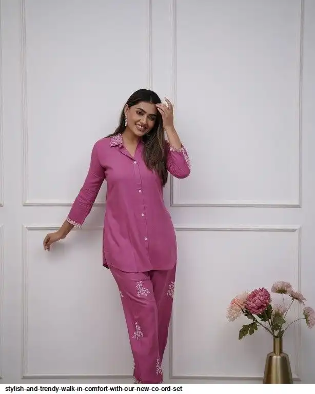 Walk In Comfort stylish and trendy walk in comfort with our new co-Ord set