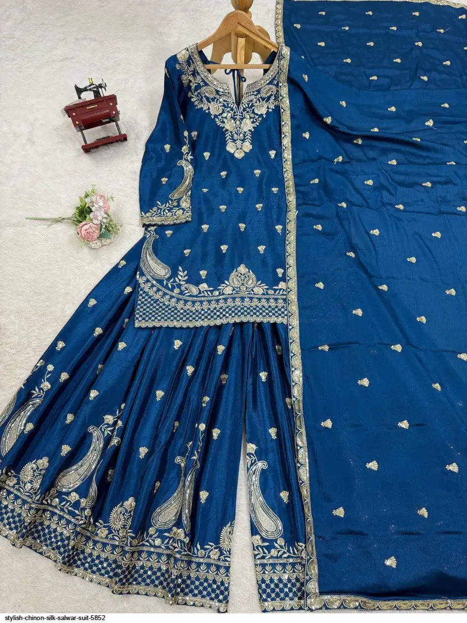 STYLISH CHINON SILK SALWAR SUIT 5852 3