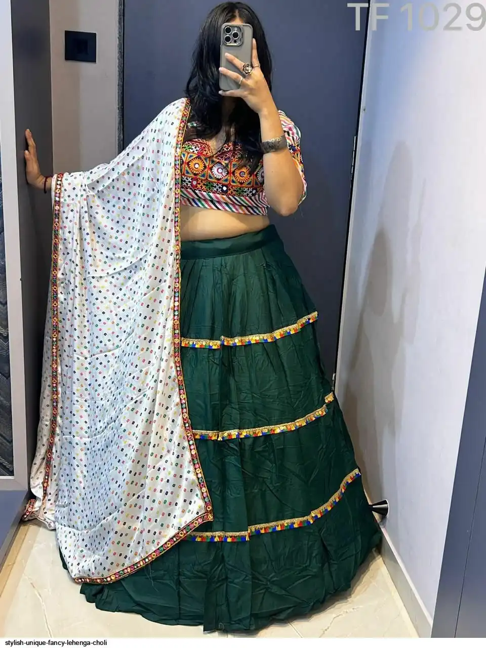 STYLISH UNIQUE FANCY LEHENGA CHOLI 2