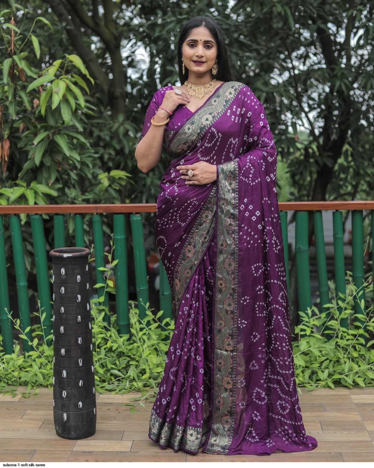 Kimaya-Red and green light weight silk saree with stripes and Mayil chakram  buttis - #SareeEnvy - Aavaranaa