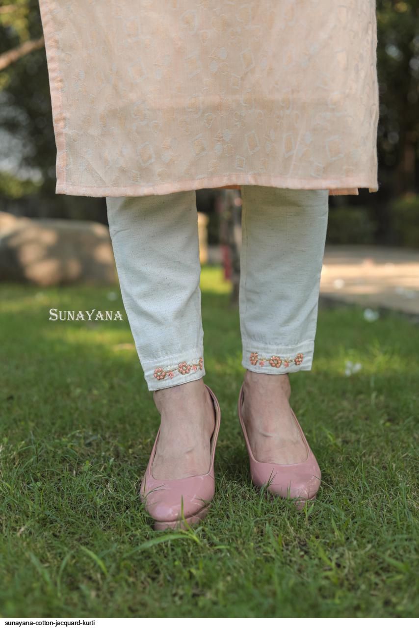 SUNAYANA COTTON JACQUARD KURTI