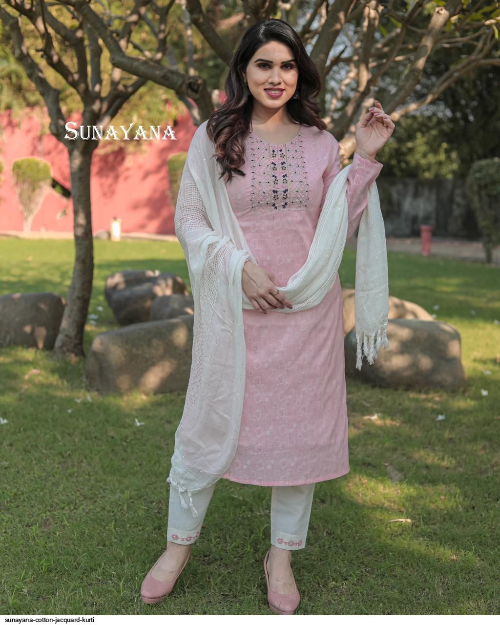 SUNAYANA COTTON JACQUARD KURTI