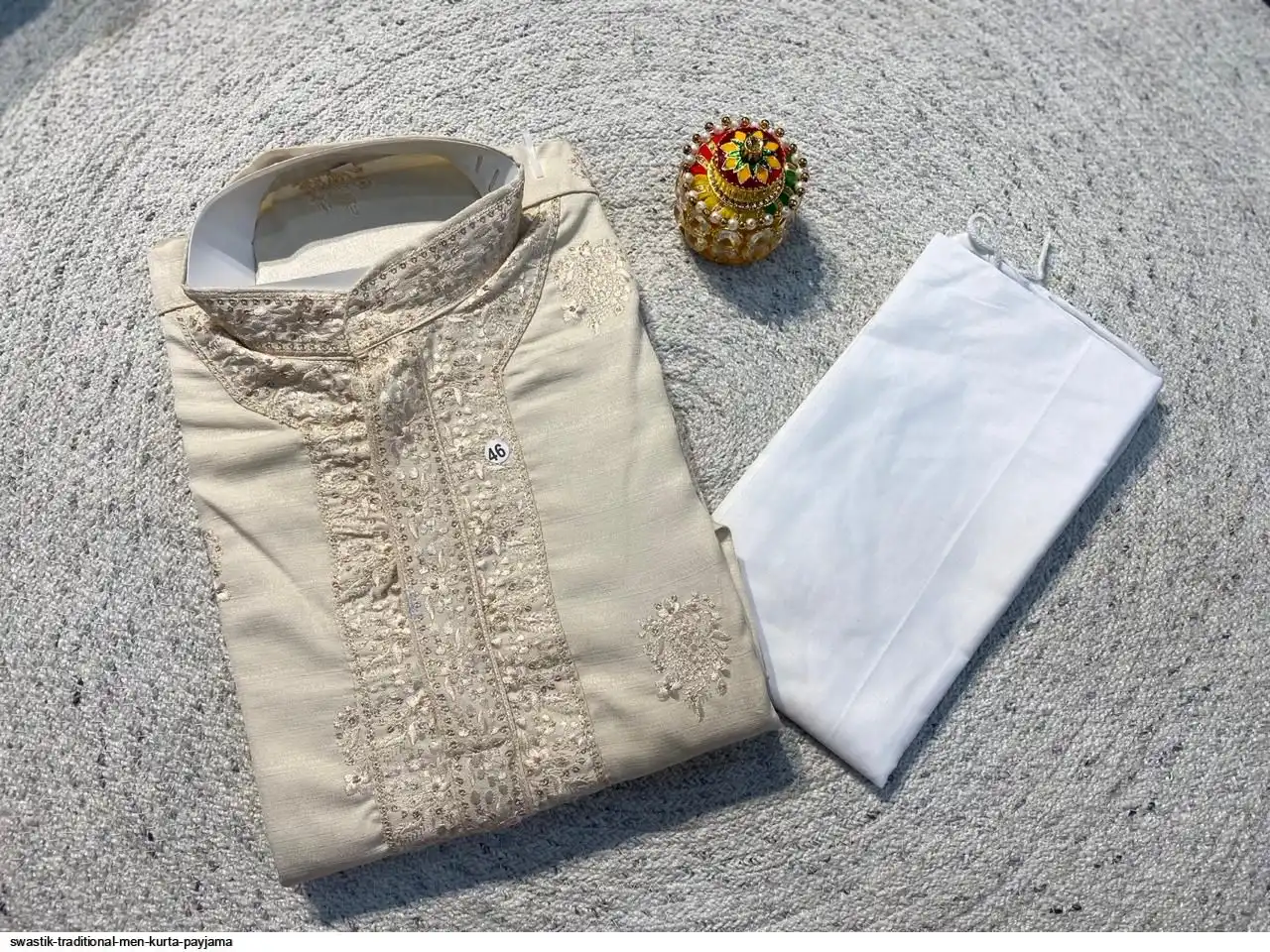 SWASTIK TRADITIONAL MEN KURTA PAYJAMA E