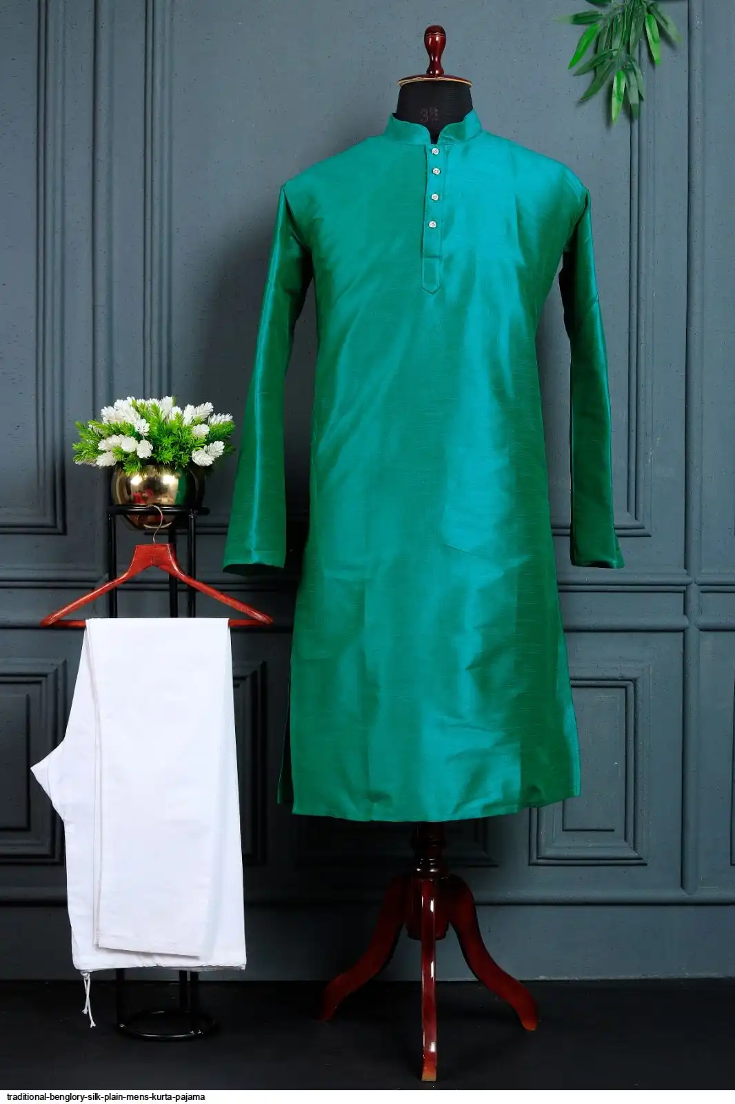 TRADITIONAL BENGLORY SILK PLAIN MENS KURTA PAJAMA D