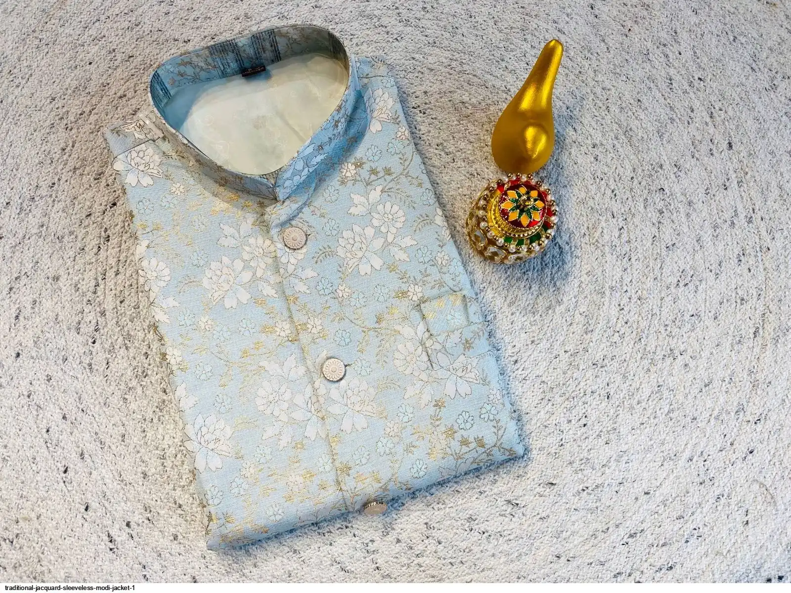 TRADITIONAL JACQUARD SLEEVELESS MODI JACKET 1 B