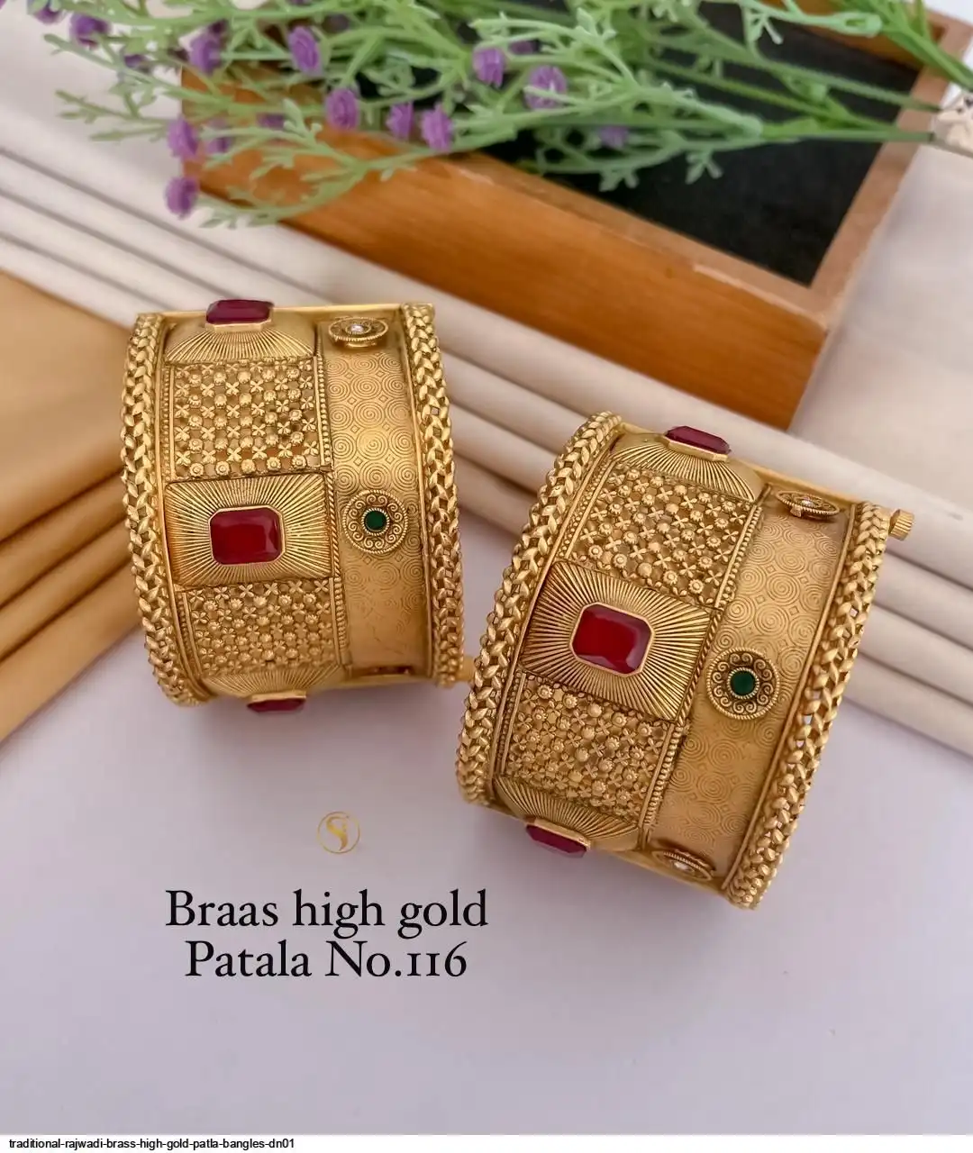 TRADITIONAL RAJWADI BRASS HIGH GOLD PATLA BANGLES DN01 B
