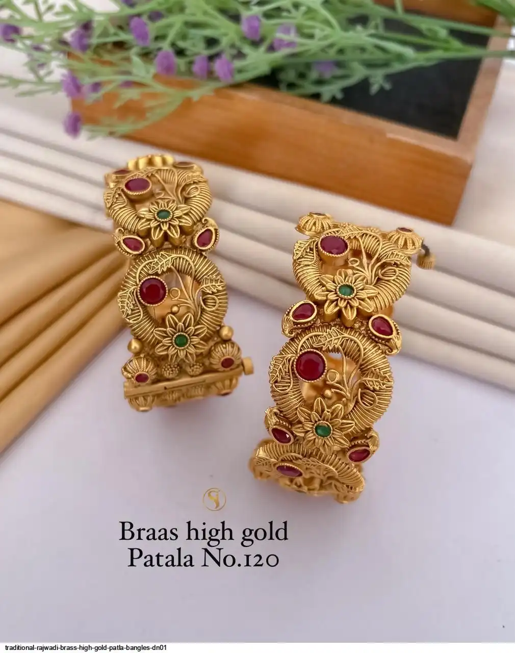 TRADITIONAL RAJWADI BRASS HIGH GOLD PATLA BANGLES DN01 C