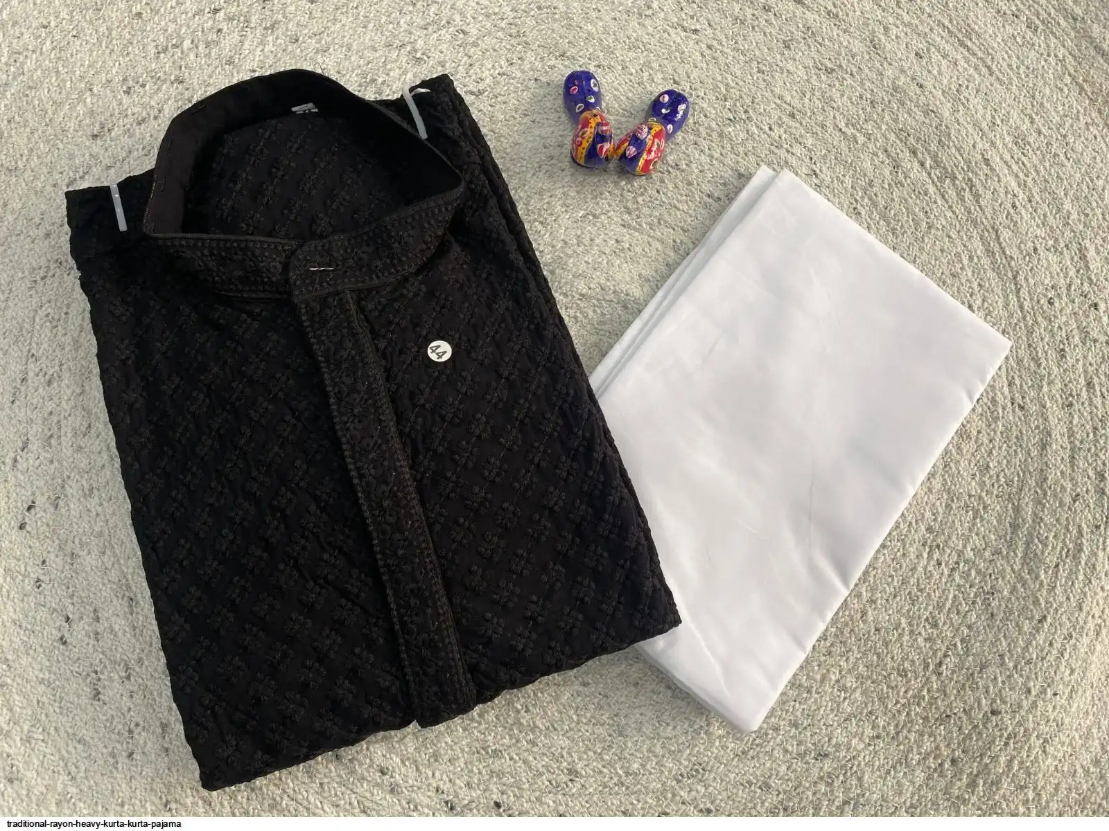 TRADITIONAL RAYON HEAVY KURTA KURTA PAJAMA C