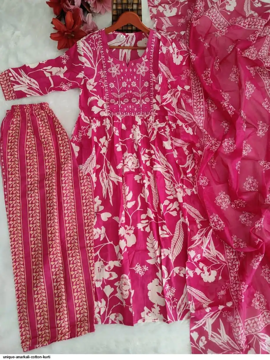 UNIQUE ANARKALI COTTON KURTI