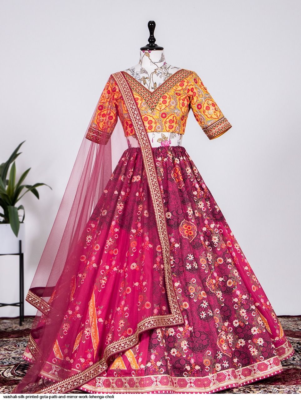 35 designer labels that offer gota patti lehengas, kurtas, saris and more |  Vogue India