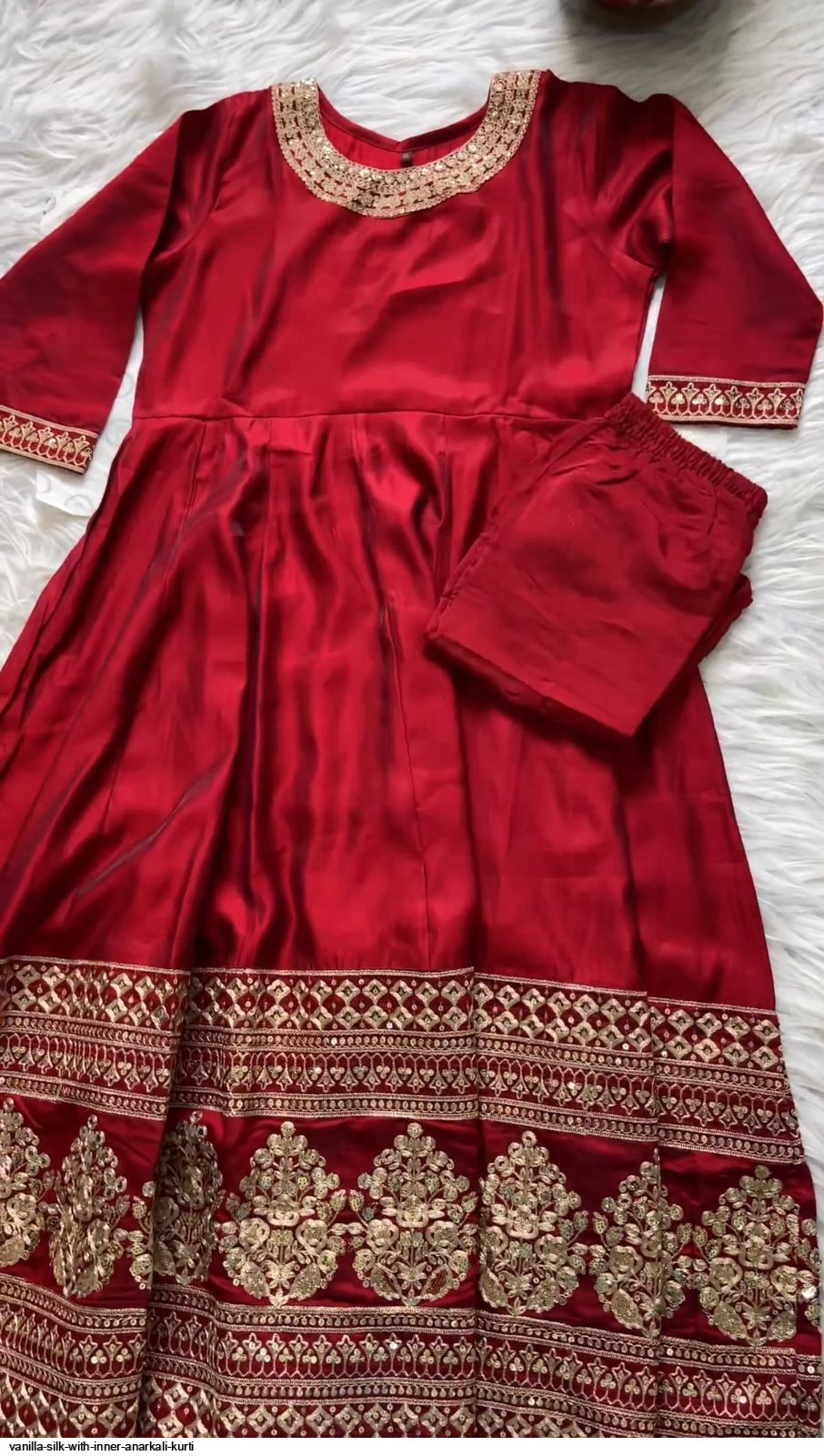 VANILLA SILK WITH INNER ANARKALI KURTI