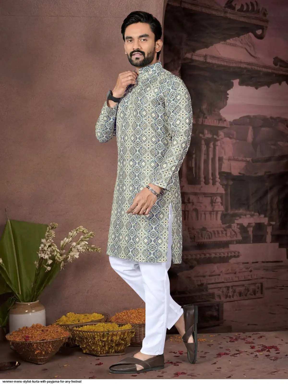 VENMER MENS STYLIST KURTA WITH PAYJAMA FOR ANY FESTIVAL F
