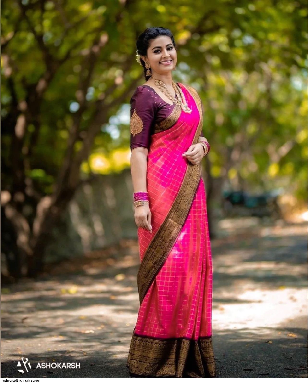 VISHVA SOFT LICHI SILK SAREE
