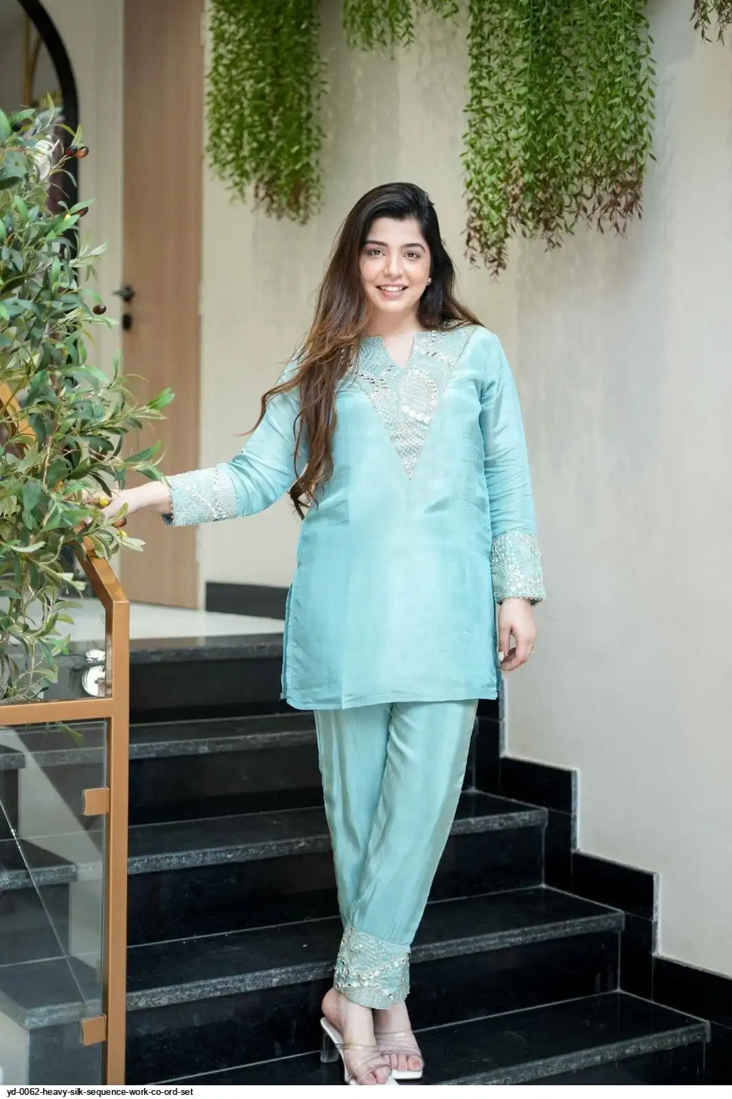 YD 0062 HEAVY SILK SEQUENCE WORK CO ORD SET B