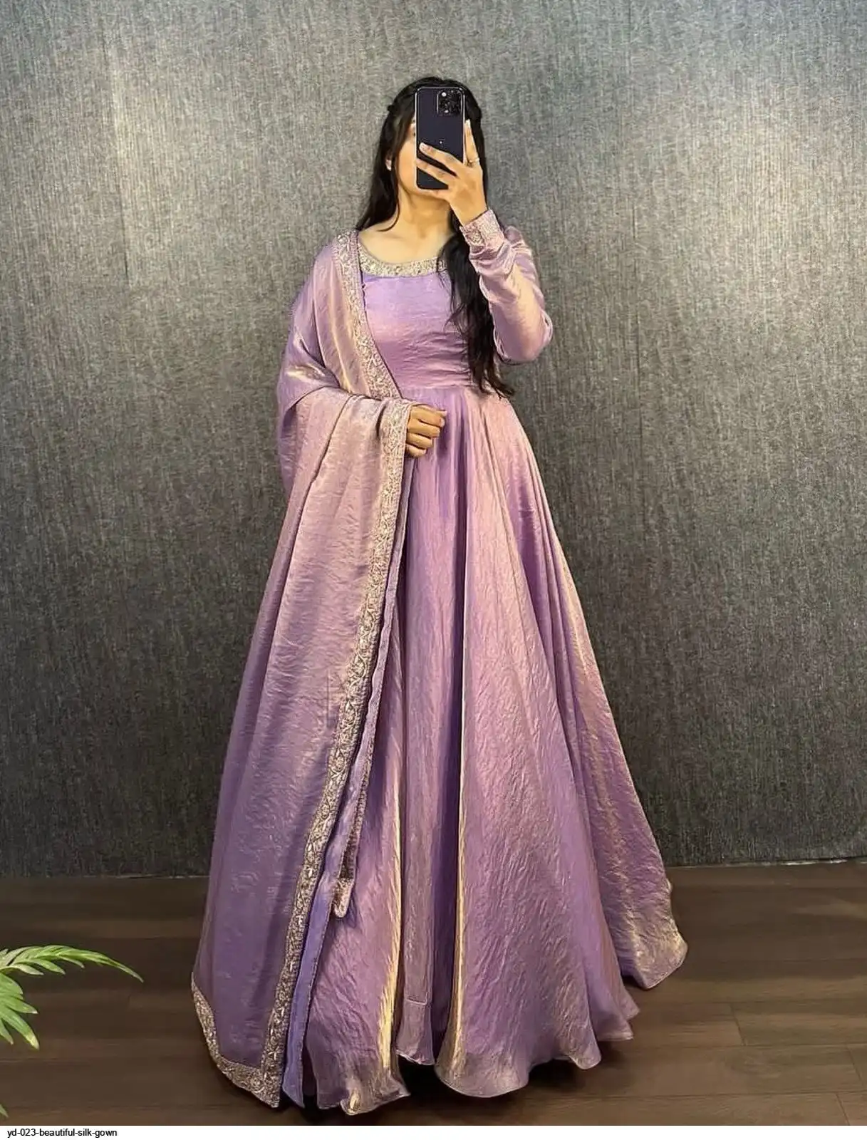 YD 023 Beautiful silk Gown