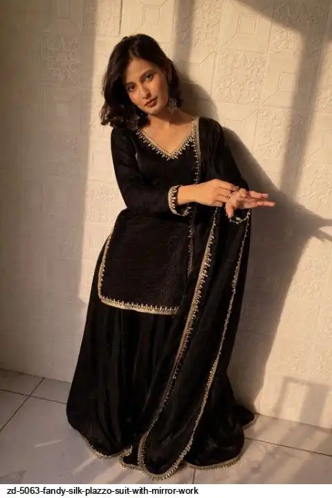 ZD 5063 FANDY SILK PLAZZO SUIT WITH MIRROR WORK C